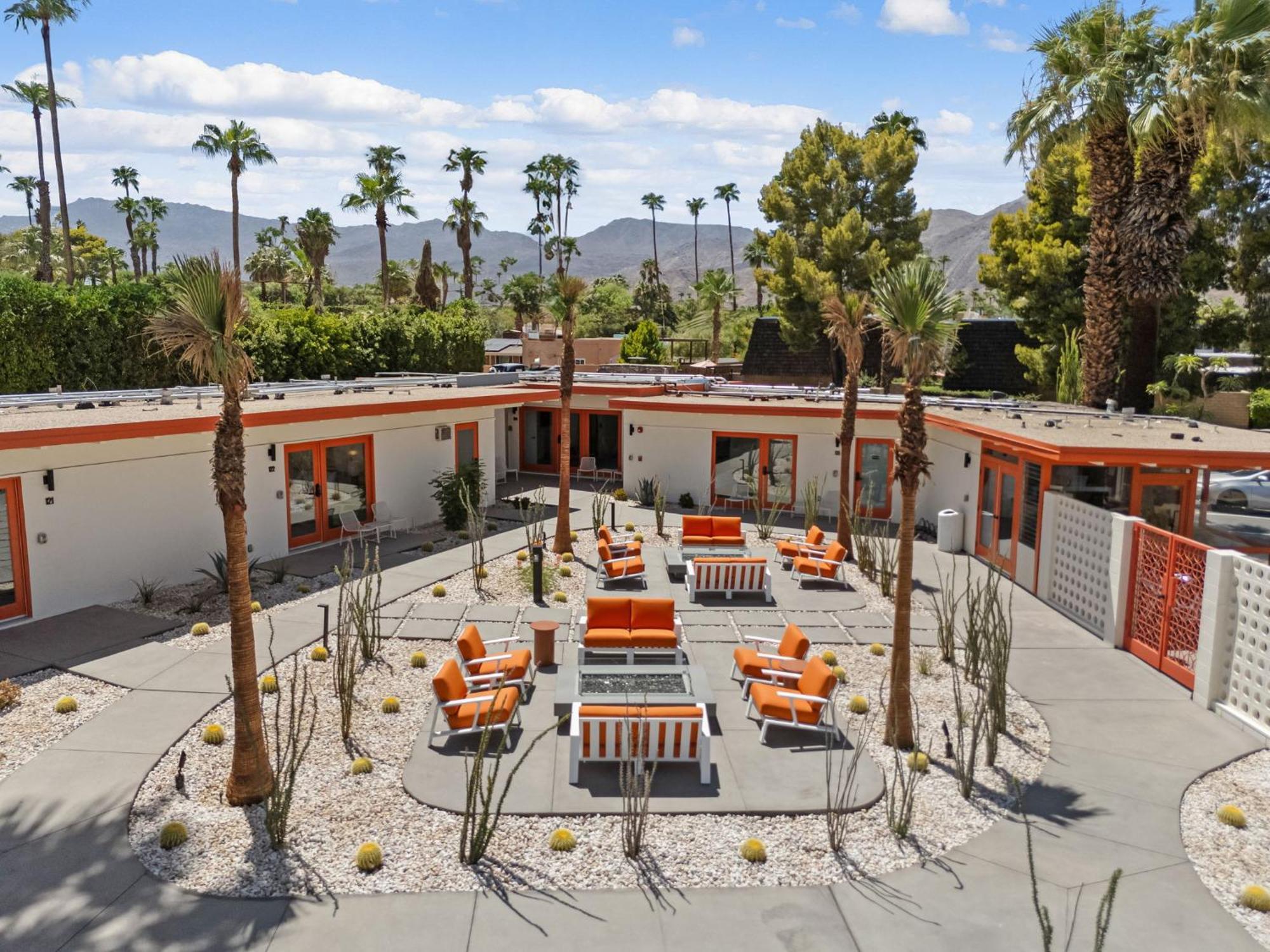 Mojave Resort - Adults Only 팜데저트 외부 사진